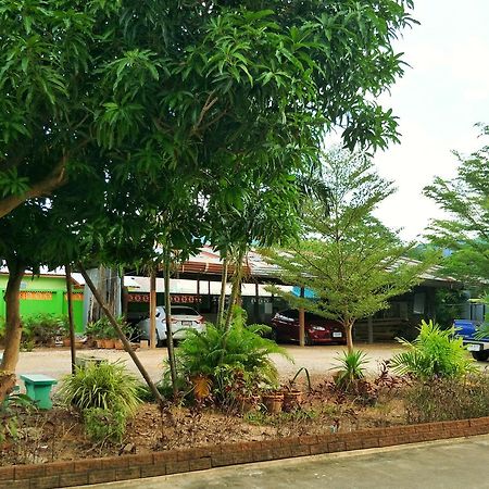 Blue House Sukhothai Exterior photo