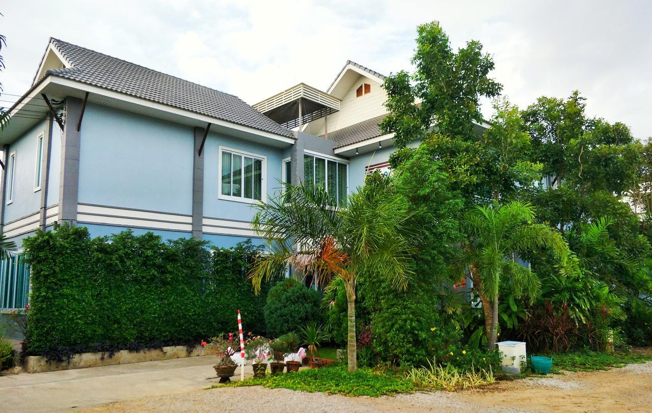 Blue House Sukhothai Exterior photo