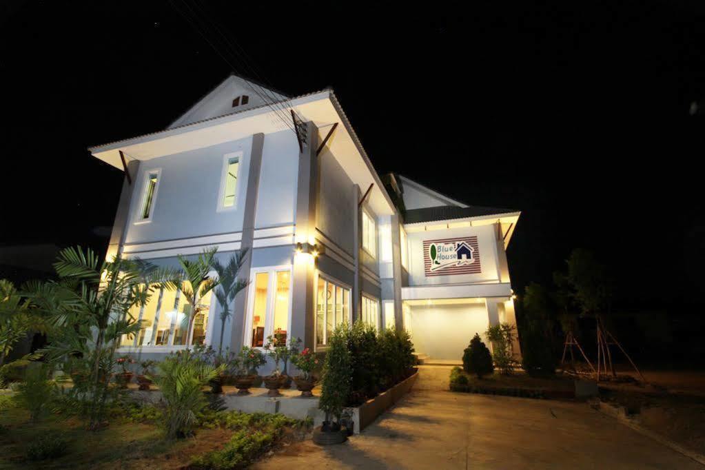 Blue House Sukhothai Exterior photo